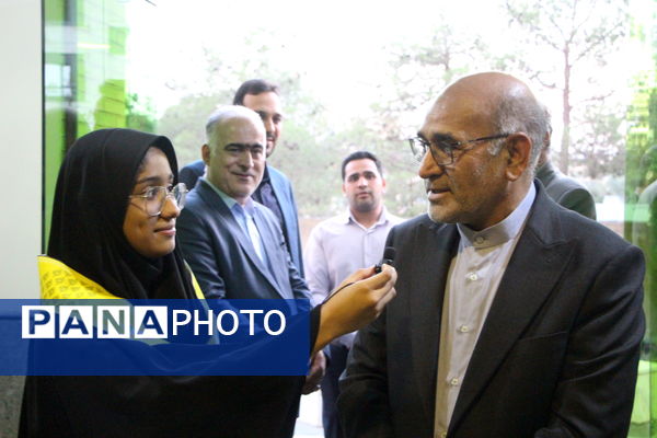 تقدیری از جنس آزادگی و سرافزاری 