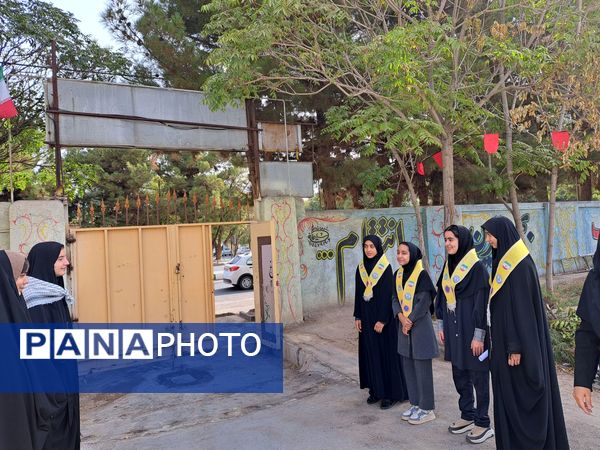 برگزاری جشن جوانه‌ها در آموزشگاه تکتم باخرز