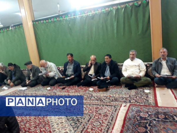 قرائت دعای پرفیض ندبه در مسجد ابوالفضلی بار