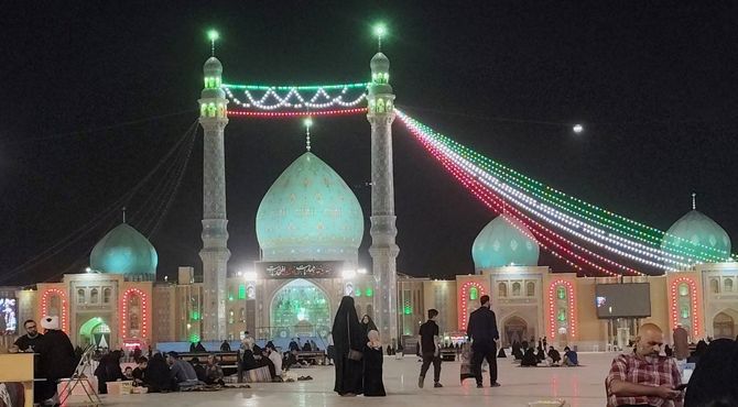 مراسم پر فیض دعای کمیل در مسجد مقدس جمکران