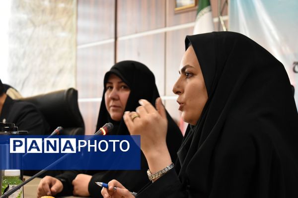 جلسه هم‌اندیشی خبرنگاران پانای شهر تهران