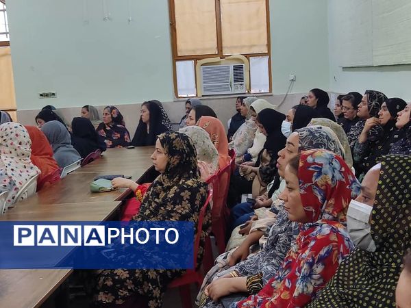 هفته پیوند اولیاء و مربیان هنرستان زهرای مرضیه(س) ناحیه یک بندرعباس