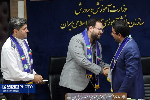 نشست قائم مقام سازمان دانش آموزی با معاونان پرورشی، تربیت‌بدنی و مسئولان سازمان دانش‌آموزی آذربایجان شرقی
