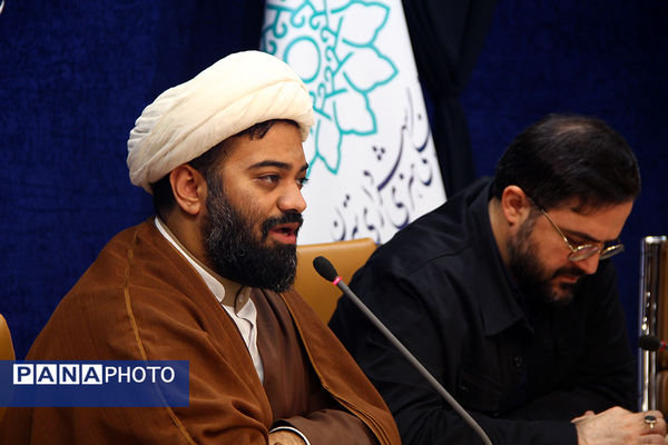 نشست خبری بیست و دومین رویداد فرهنگی «عطر سیب»