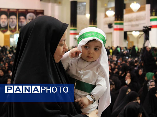 گهواره‌های عاشورایی و لالایی مادران همنوا با کودکان شهید