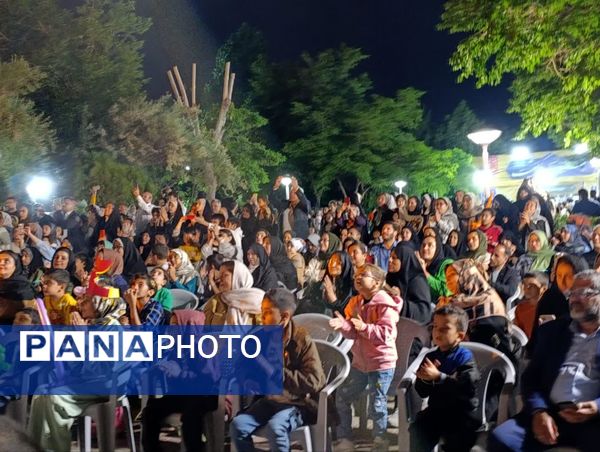 جشن دهه کرامت و ولادت امام هشتم شیعیان در پارک نیلوفر آبی مشهد مقدس