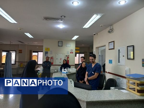 حضور دانش‌آموزان شهید نصرتی در بیمارستان خاتم الانبیاء (ص)
