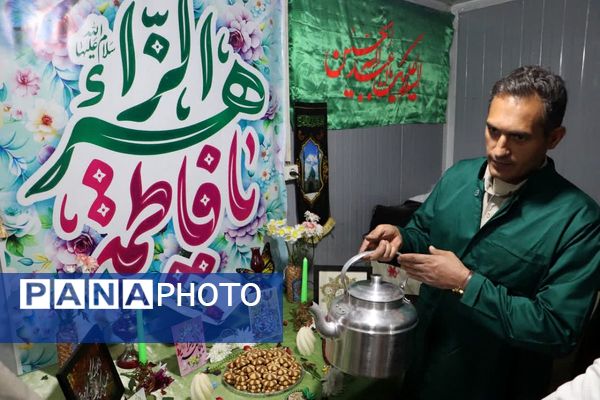 چلچراغ آیه‌ها در آستان بی‌بی سکینه شهرستان ملارد