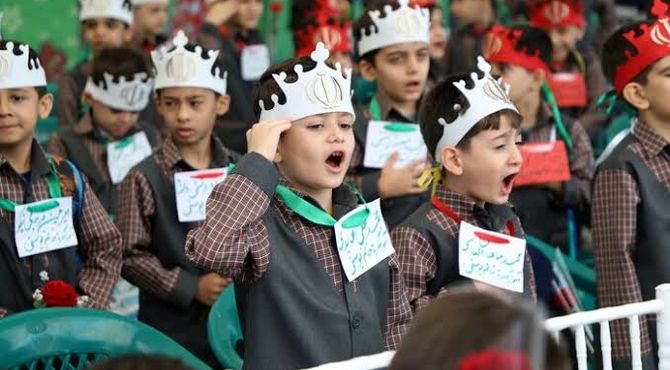 جشن شکوفه‌ها، شروع دنیایی تازه و پر از اشتیاق در دبستان شهید قاسم‌زاده