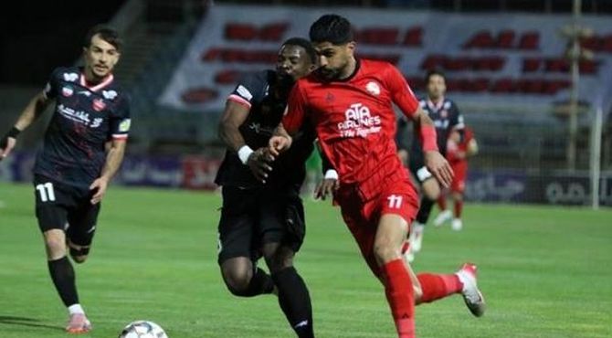 ‌بازی تراکتور–پرسپولیس به تعویق افتاد