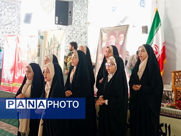 نماز جمعه‌ای با رنگ و بوی معلمی