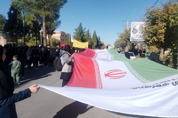 برگزاری مراسم ۱۳ آبان در شهرستان ایوان