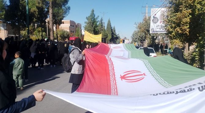 برگزاری مراسم ۱۳ آبان در شهرستان ایوان