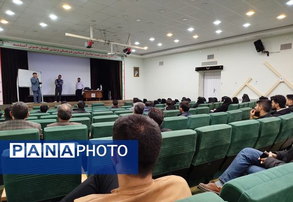 کارگاه توانمند‌سازی مربیان پیشتاز اداره آموزش و پرورش شهرستان کاشمر