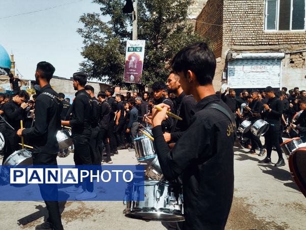 تعزیه خوانی و زنجیر زنی در روستای بزرگ فدیشه نیشابور