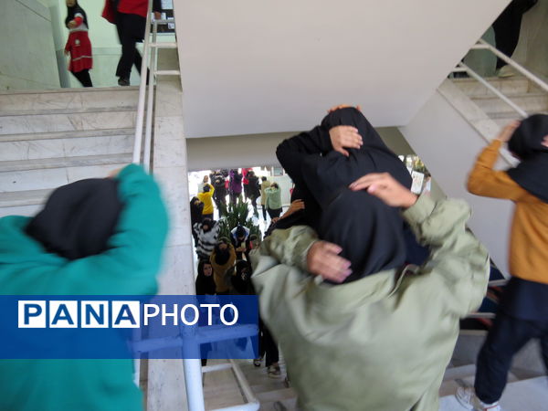 رزمایش دانش‌آموزی پدافند غیرعامل در شهرستان بجنورد 