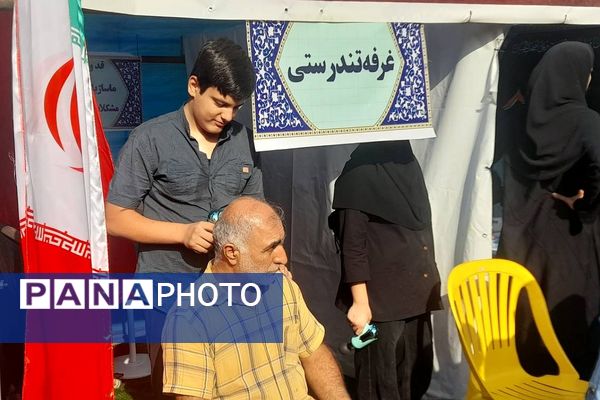 برپایی موکب های مختلف در مسیر پیاده روی اربعین در ناحیه دو شهرری 