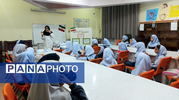 افتتاحیه سفیران سلامت در دبستان دخترانه فرهنگیان ۲