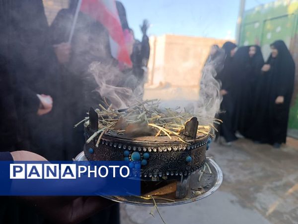 حضور شهید گمنام در دبیرستان دخترانه حضرت زینب(س) شهرستان بهاباد