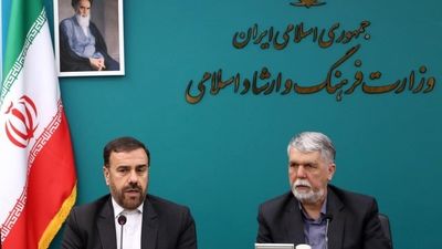 پاسخ وزیر فرهنگ درباره چرایی اهمیت برگزاری جشنواره جهانی فجر در شرایط فعلی کشور