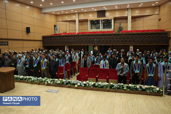 مراسم آموزش کاروان‌های عمره دانش‌آموزی به دانش‌آموزان عازم سرزمین وحی