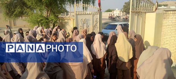 گرامیداشت روز دانش آموز به میزبانی مدرسه فروغ رضوان