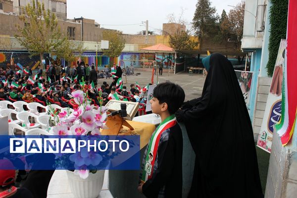  افتتاح جشنواره «امید فردا» در مدرسه شاهد ده دی ورامین