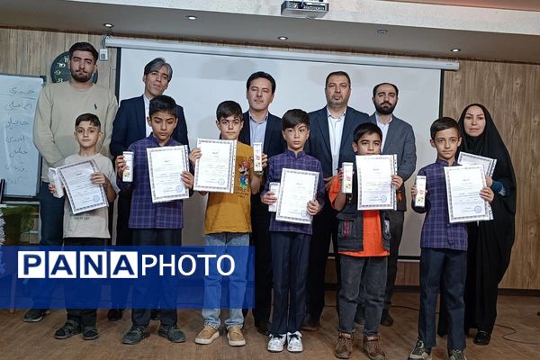 از کلاس‌های درس تا سکوهای افتخار؛ ثمره تلاش معلمان، خانواده‌ها و دانش‌آموزان در حفظ جزء ۳۰ قرآن کریم