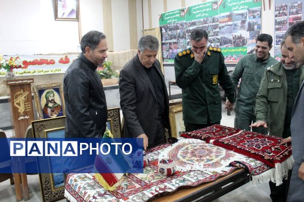 نمایشگاه صنایع دستی ملکان فرصتی برای دیدن و خرید آثار بومی