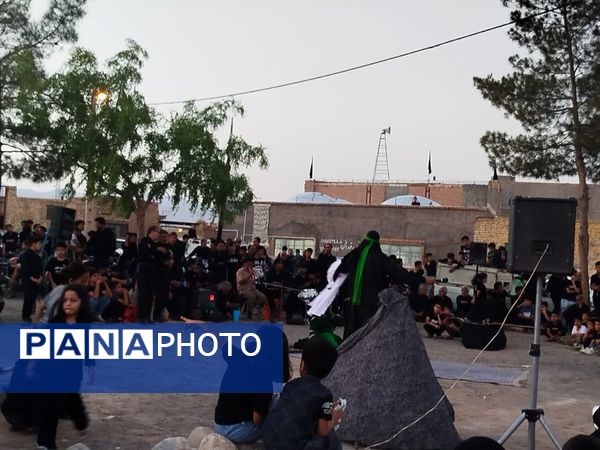 شبیه خوانی عصر عاشورا در روستای فدافن