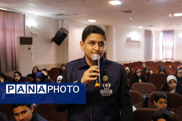کارگاه خبرنویسی با مدیرعامل خبرگزاری پانا در مشهد