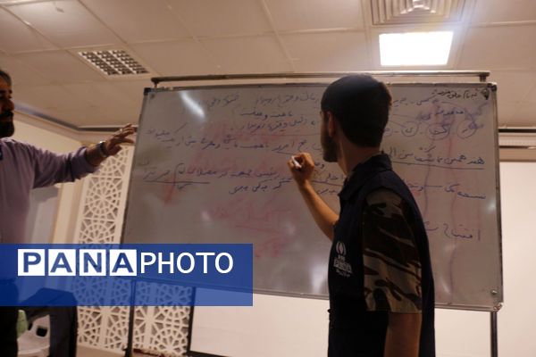کارگاه خبرنویسی با مدیرعامل خبرگزاری پانا در مشهد