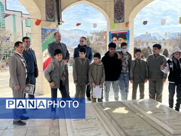 جشنواره امامت و مهدویت در بخش شهرستانی با شرکت بیش از ۲۵۰ اثر در دانشگاه آزاد اسلامی واحد فیروزکوه