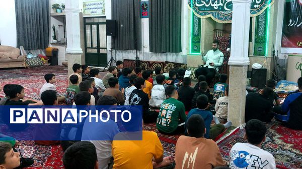 آغاز اعتکاف دانش‌آموزی پسران در مسجد فاطمه زهرا(س) شهرک سیدجمال‌الدین نظرآباد