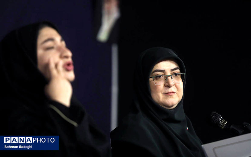 آموزش هوش مصنوعی به یک میلیون دانش‌آموز و ۲۰۰ هزار معلم آغاز شد