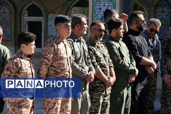 آیین غبارروبی و گلباران مزار شهدا در آستان امامزاده بی‌بی سکینه خاتون (س)