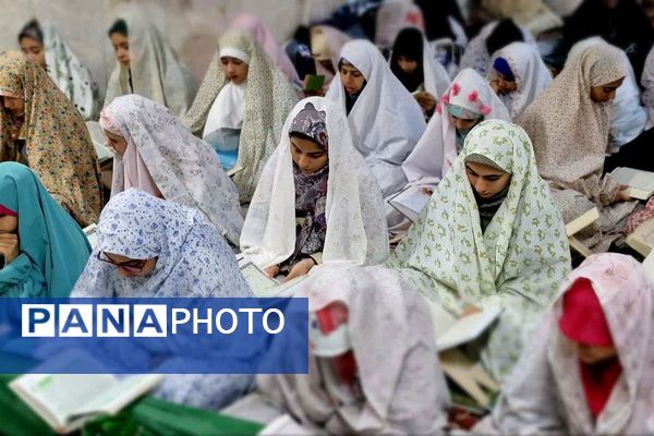 مراسم اختتامیه اعتکاف دانش آموزی در ناحیه دو شهرری 