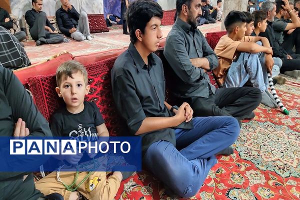 مراسم عزاداری آقا ابا عبدالله الحسین (ع) در شب عاشورا حسینی در شهر بار 