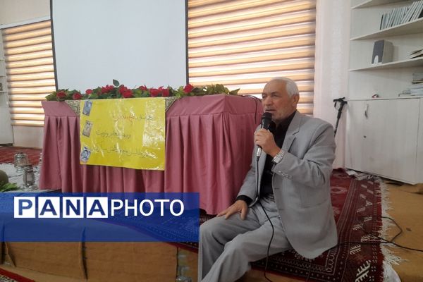 گرامیداشت یاد شهید سید حسن نصرالله در دبیرستان شاهد تکتم مشهد