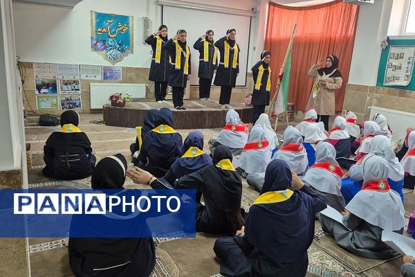 برگزاری کارگاه آموزش مهارت‌های تشکیلات سازمان دانش‌آموزی در طالب‌ آباد کهریزک 