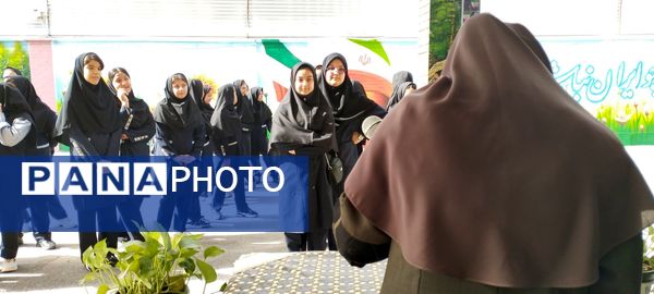 جشن جوانه ها در دبیرستان فیاض