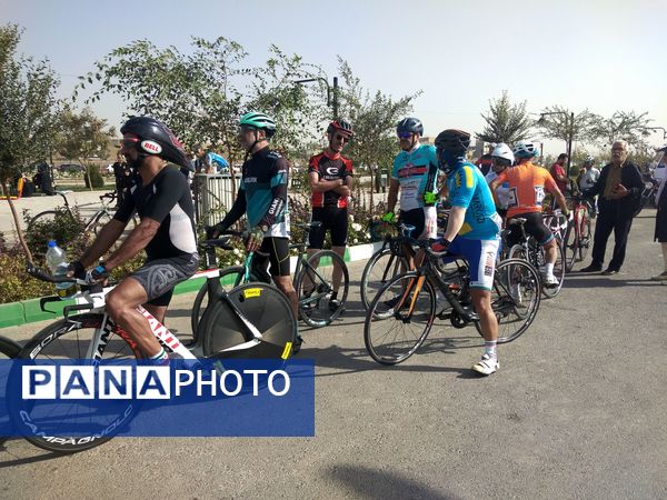  اولین روز مسابقات دوچرخه‌سواری پیشکسوتان سراسر کشور