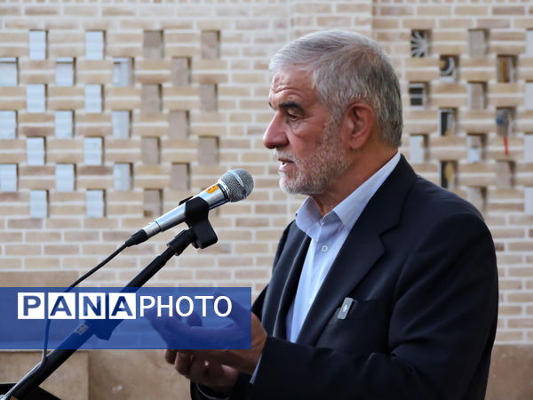 افتتاح هنرستان نساجی شهید ابراهیمی در یزد
