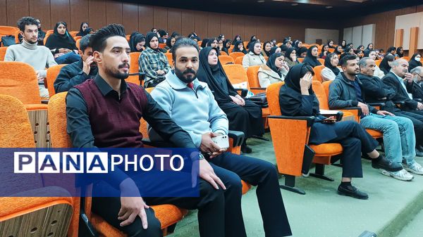 برگزاری محفل شعر در دانشگاه یاسوج