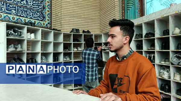 فعالیت دانش آموزان در جلسه انجمن اولیا و مربیان دبیرستان پسرانه متوسطه اول عبدالحسین قفلی