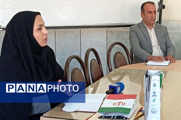 نشست مسئولان سازمان دانش‌آموزی و معاونان پرورشی در سازمان دانش‌آموزی استان چهارمحال وبختیاری