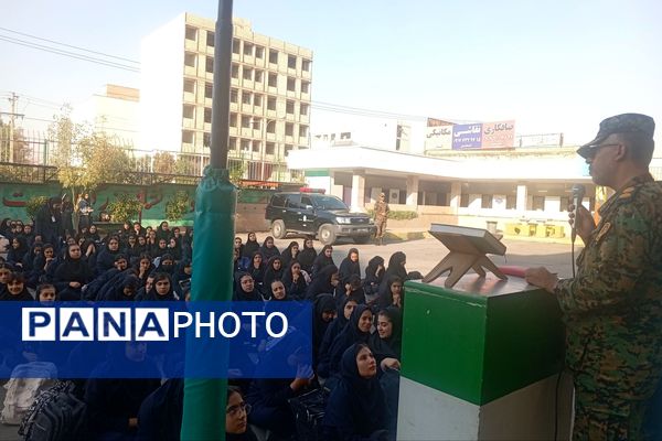 نیرویی خستگی ناپذیر که گام‌هایش همیشه محکم و استوار است 
