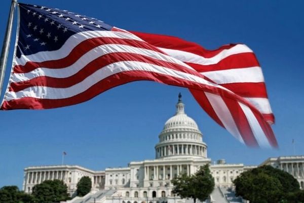 مقام آمریکایی: با وجود تحریم‌های تروئیکا علیه ایران، آماده مذاکره هستیم