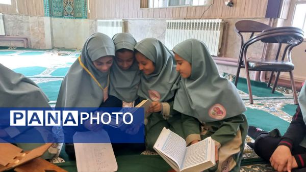 سه شنبه های مهدوی در دبستان شاهد تحقیقی ناحیه 6 