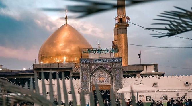 روشنایی خاموش،غربت جاوید